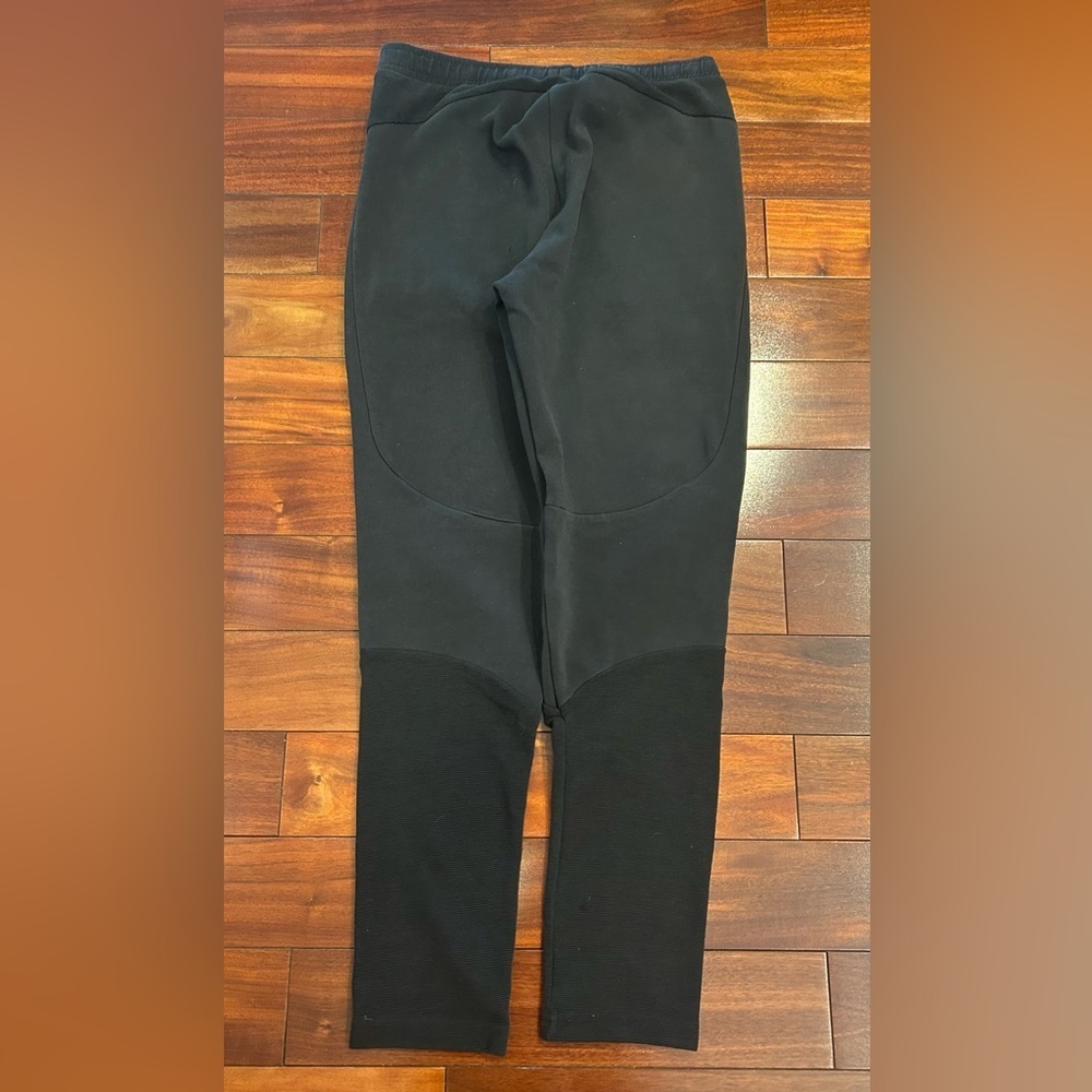 ☀️Puma Jogger Black Sweatpants in Size Small (U.S S) - Picture 5 of 8